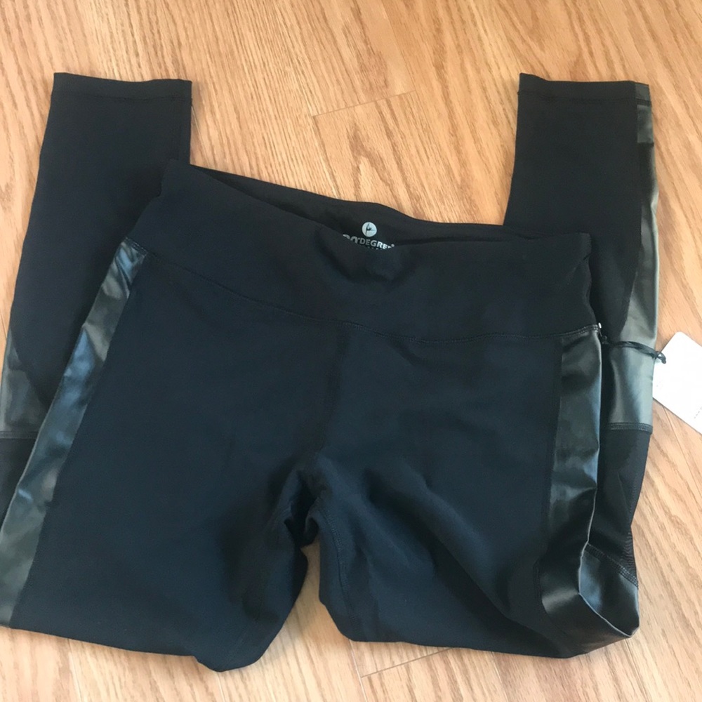 NWT 90 degree by Reflex workout pant